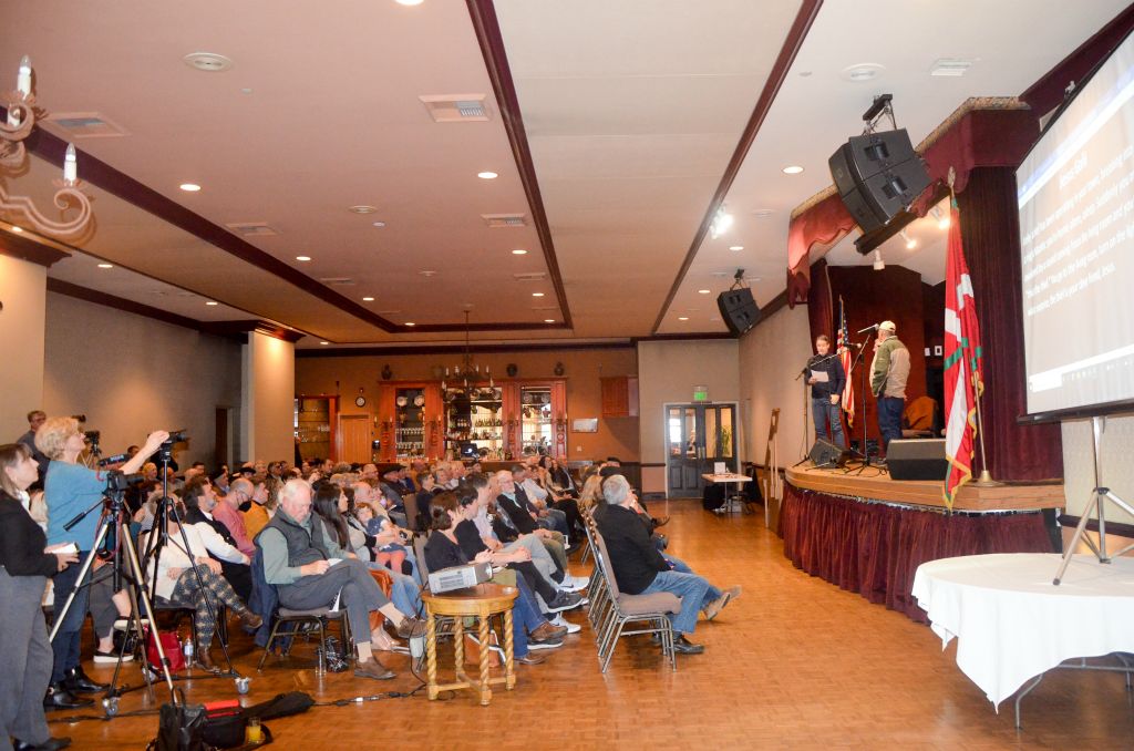 Photo: Philippe Acheritogaray