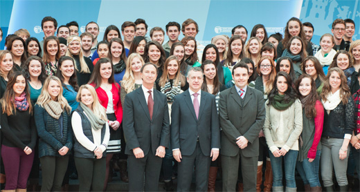 Lehendakari receives USAC